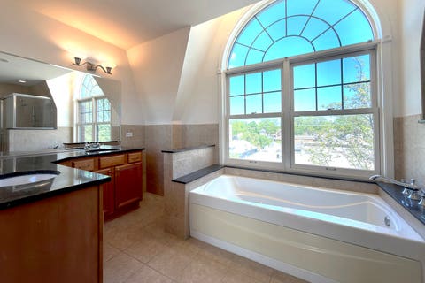 Tiny photo for 5910 N Northwest Highway #5910, Chicago, IL 60631 (MLS # 12648683)