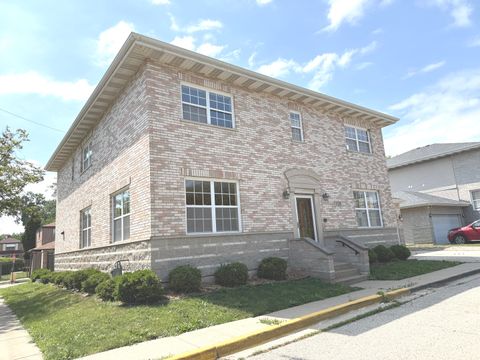 Photo of 1136 Park Place, Bellwood, IL 60104 (MLS # 12418048)