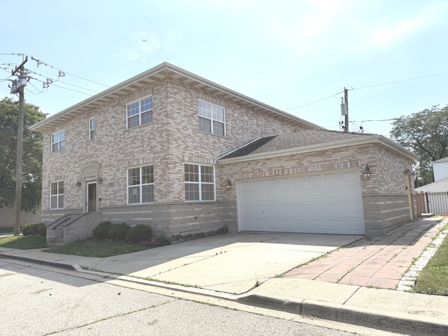1136 Park Place