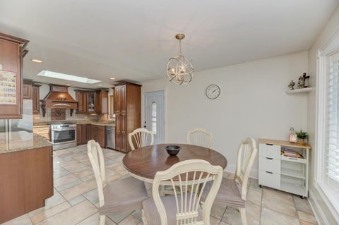 Tiny photo for 16829 Creekside Avenue, Tinley Park, IL 60487 (MLS # 12693657)