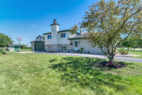 Tiny photo for 16829 Creekside Avenue, Tinley Park, IL 60487 (MLS # 12693657)