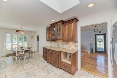 Tiny photo for 16829 Creekside Avenue, Tinley Park, IL 60487 (MLS # 12693657)