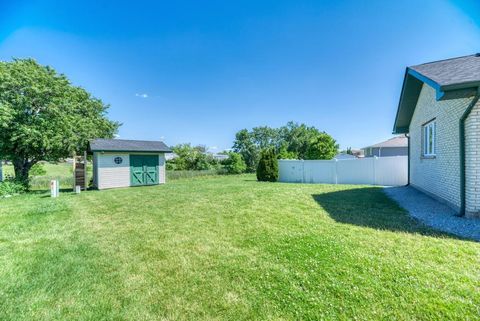 Tiny photo for 16829 Creekside Avenue, Tinley Park, IL 60487 (MLS # 12693657)