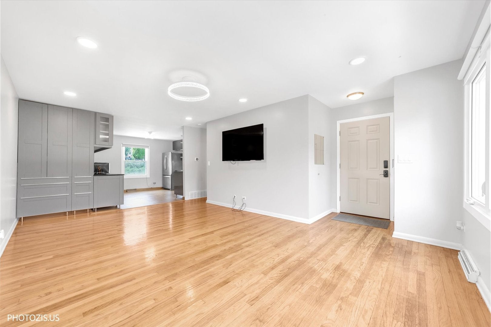 722 N Stephen Drive