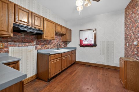 Tiny photo for 536 N 7th Street, DeKalb, IL 60115 (MLS # 12670573)