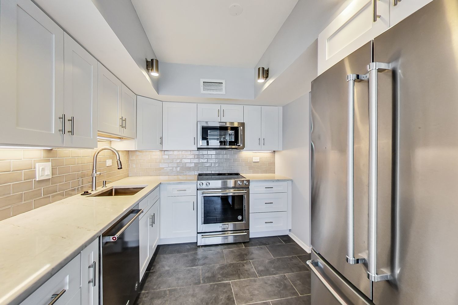 175 E DELAWARE Place 8002