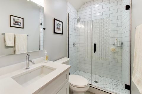 Tiny photo for 347 E 44th Street, Chicago, IL 60653 (MLS # 12565786)