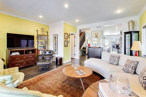 Tiny photo for 347 E 44th Street, Chicago, IL 60653 (MLS # 12565786)