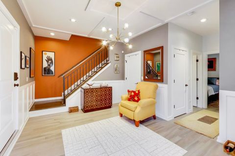 Tiny photo for 347 E 44th Street, Chicago, IL 60653 (MLS # 12565786)