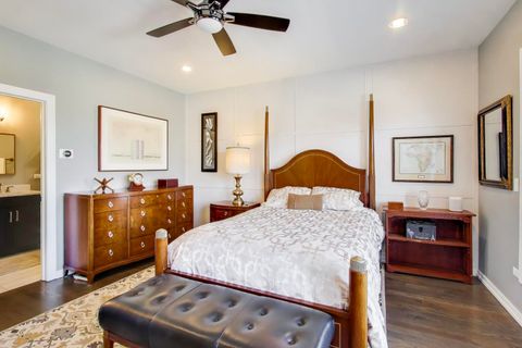 Tiny photo for 347 E 44th Street, Chicago, IL 60653 (MLS # 12565786)