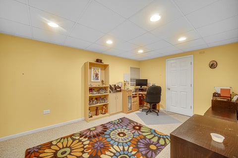 Tiny photo for 1424 DERBY Lane, Mundelein, IL 60060 (MLS # 12771745)