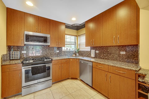 Tiny photo for 1424 DERBY Lane, Mundelein, IL 60060 (MLS # 12771745)