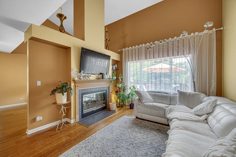 Tiny photo for 1424 DERBY Lane, Mundelein, IL 60060 (MLS # 12771745)