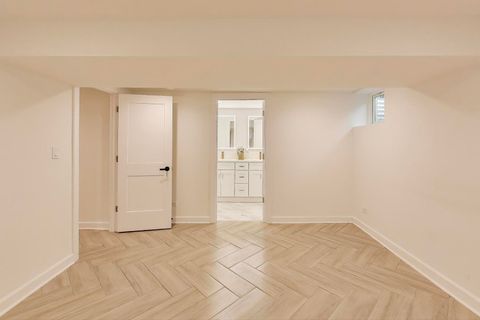 Tiny photo for 832 N Delphia Avenue, Park Ridge, IL 60068 (MLS # 12514835)