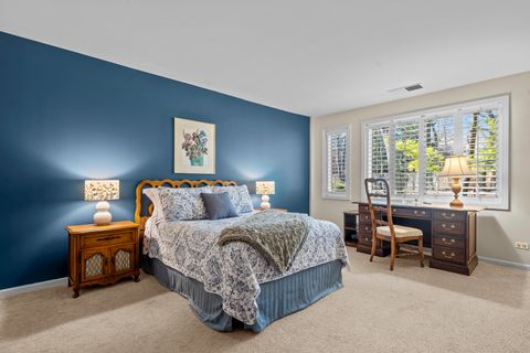 Tiny photo for 105 E Laurel Avenue #106, Lake Forest, IL 60045 (MLS # 12596929)