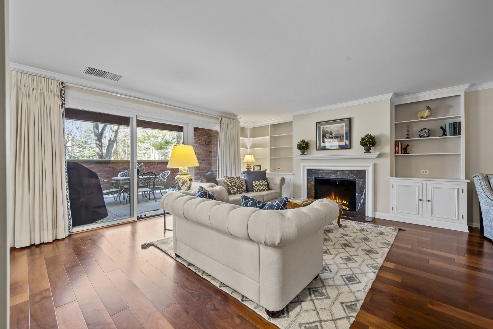 105 E Laurel Avenue 106