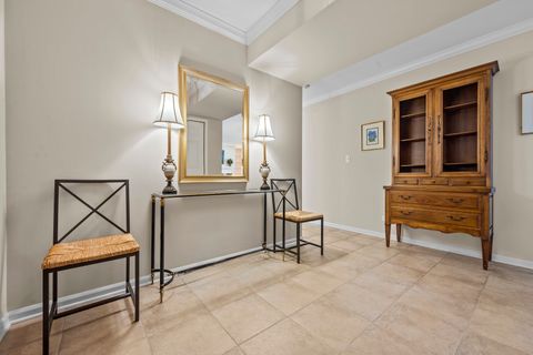 Tiny photo for 105 E Laurel Avenue #106, Lake Forest, IL 60045 (MLS # 12596929)