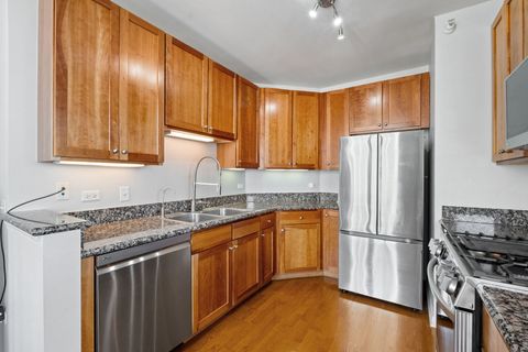Tiny photo for 125 S Jefferson Street #3102, Chicago, IL 60661 (MLS # 12567437)