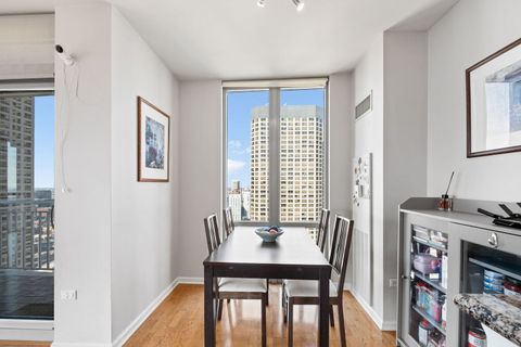Tiny photo for 125 S Jefferson Street #3102, Chicago, IL 60661 (MLS # 12567437)