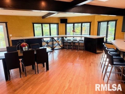 Tiny photo for Dubuque, IA 52002 (MLS # QC4268514)