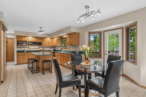 Tiny photo for 2374 Pepper Tree Court, Lisle, IL 60532 (MLS # 12634021)