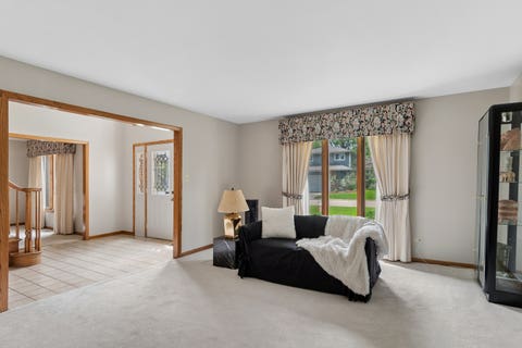 Tiny photo for 2374 Pepper Tree Court, Lisle, IL 60532 (MLS # 12634021)