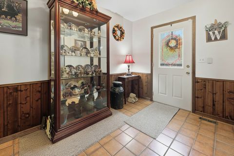 Tiny photo for 550 Norman Drive, Cary, IL 60013 (MLS # 12496825)