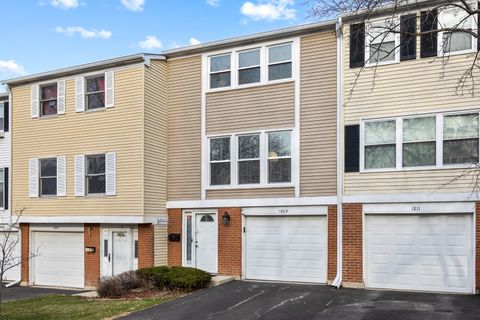 Photo of 1809 Lancashire Court, Schaumburg, IL 60194 (MLS # 12598572)