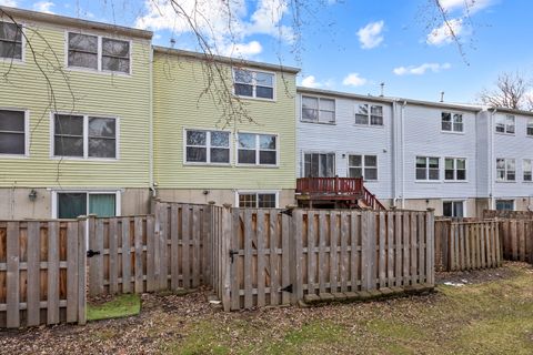 Tiny photo for 1809 Lancashire Court, Schaumburg, IL 60194 (MLS # 12598572)