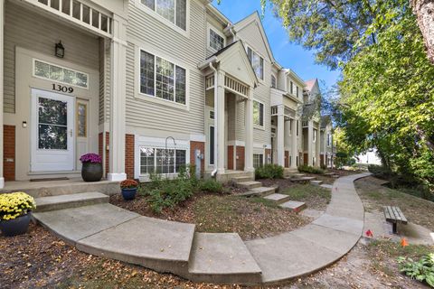 Tiny photo for 1309 New Haven Drive, Cary, IL 60013 (MLS # 12428425)