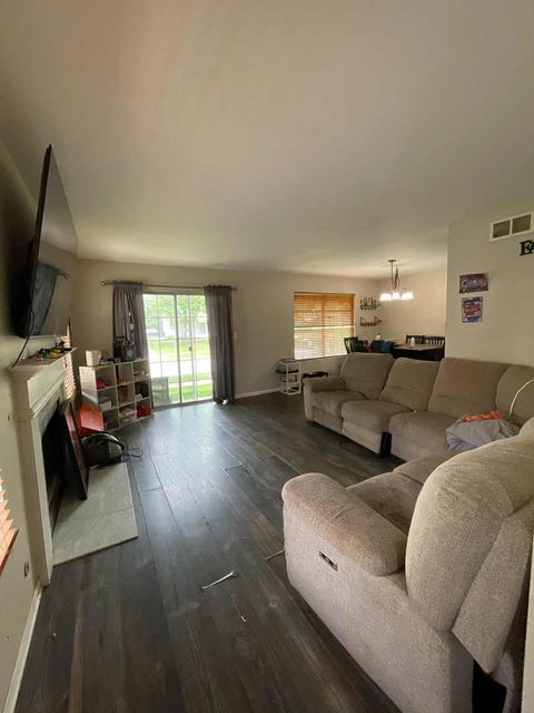 Tiny photo for South Elgin, IL 60177 (MLS # 12651028)
