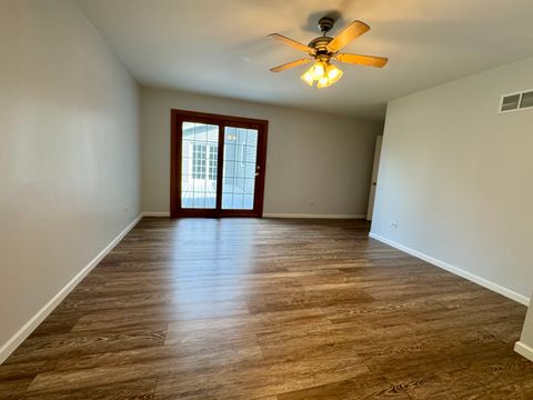 Tiny photo for 378 Pierce Street, Gilberts, IL 60136 (MLS # 12486196)