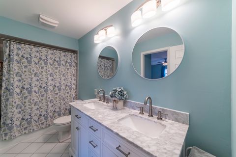 Tiny photo for 16612 Meadow Court, Tinley Park, IL 60477 (MLS # 12586979)