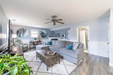 Tiny photo for 16612 Meadow Court, Tinley Park, IL 60477 (MLS # 12586979)