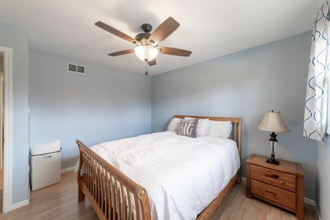 Tiny photo for 16612 Meadow Court, Tinley Park, IL 60477 (MLS # 12586979)