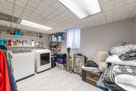 Tiny photo for 16612 Meadow Court, Tinley Park, IL 60477 (MLS # 12586979)