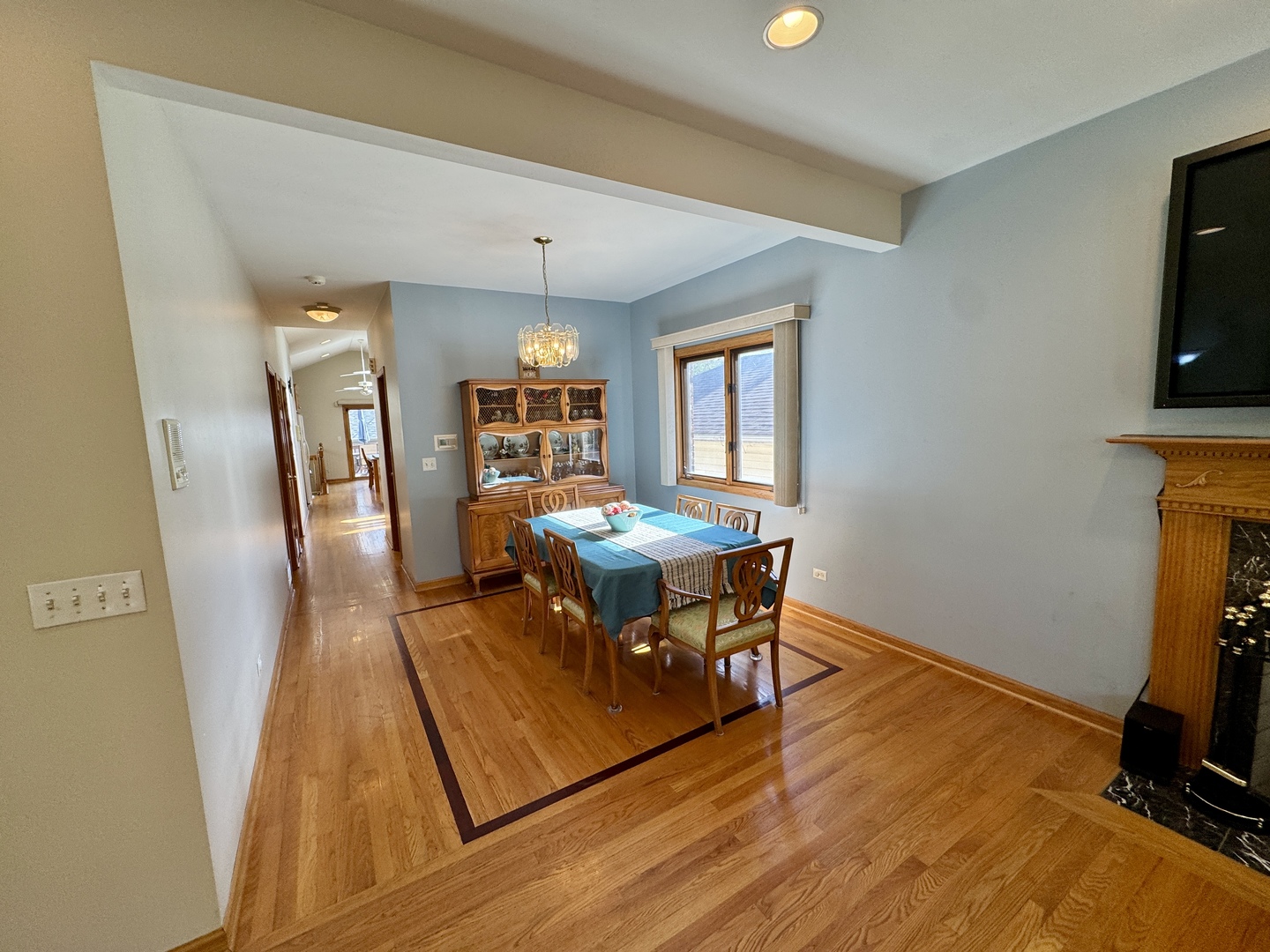 3541 N Pontiac Avenue