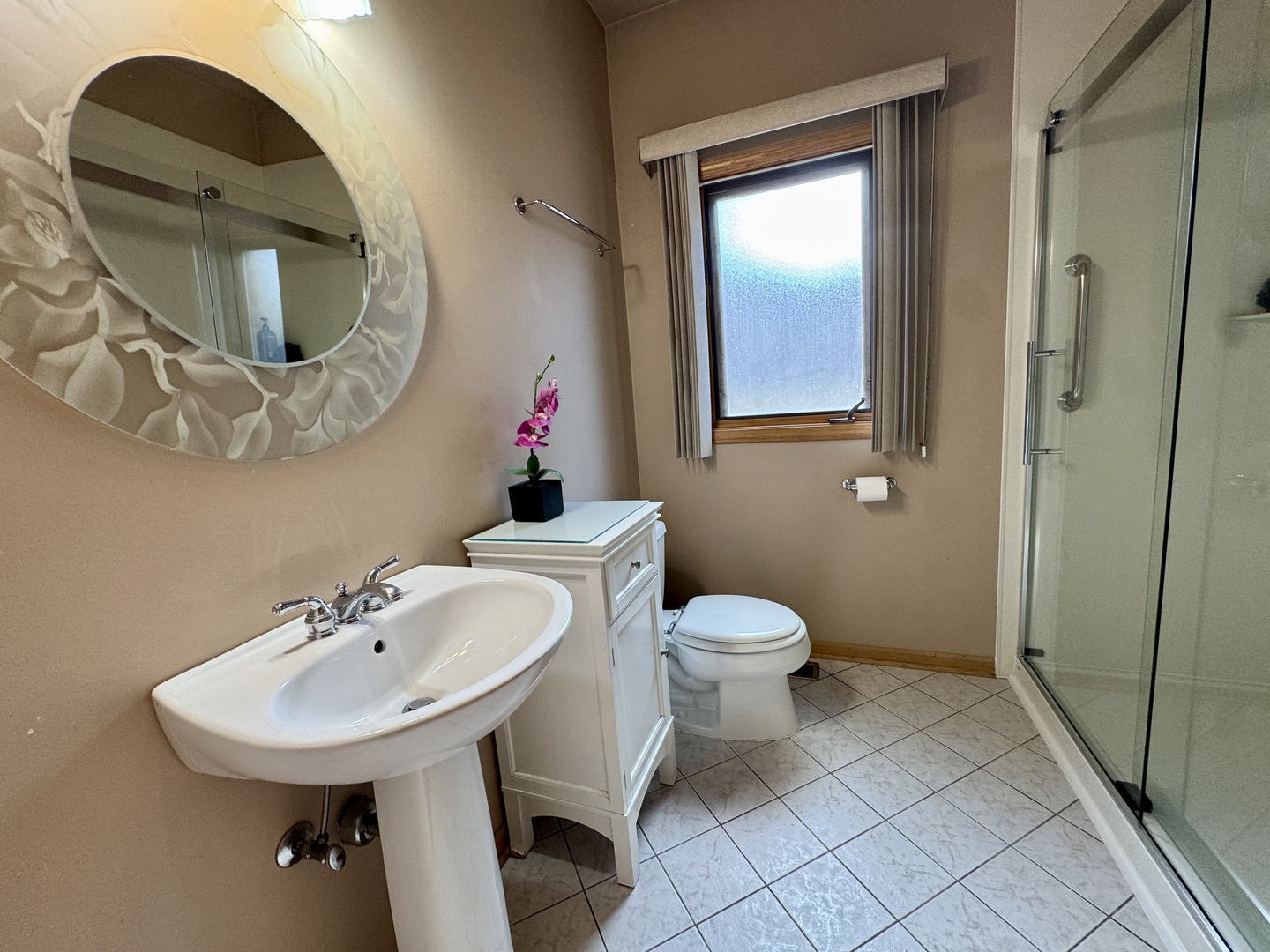 Chicago, Illinois 60634, United States, 6 Bedrooms Bedrooms, ,3 BathroomsBathrooms,Residential,Active,251153