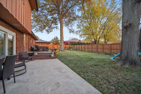 Tiny photo for 2603 Wellington Way, Bloomington, IL 61704 (MLS # 12518486)