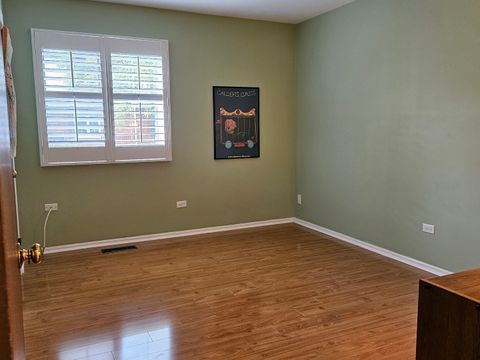 Tiny photo for 230 Windsor Lane #A, Willowbrook, IL 60527 (MLS # 12468208)