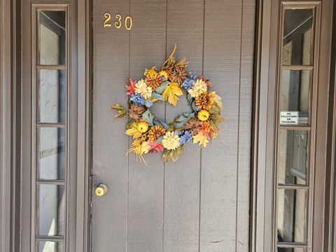 Tiny photo for 230 Windsor Lane #A, Willowbrook, IL 60527 (MLS # 12468208)