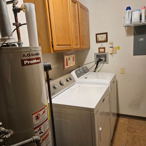 Tiny photo for 230 Windsor Lane #A, Willowbrook, IL 60527 (MLS # 12468208)