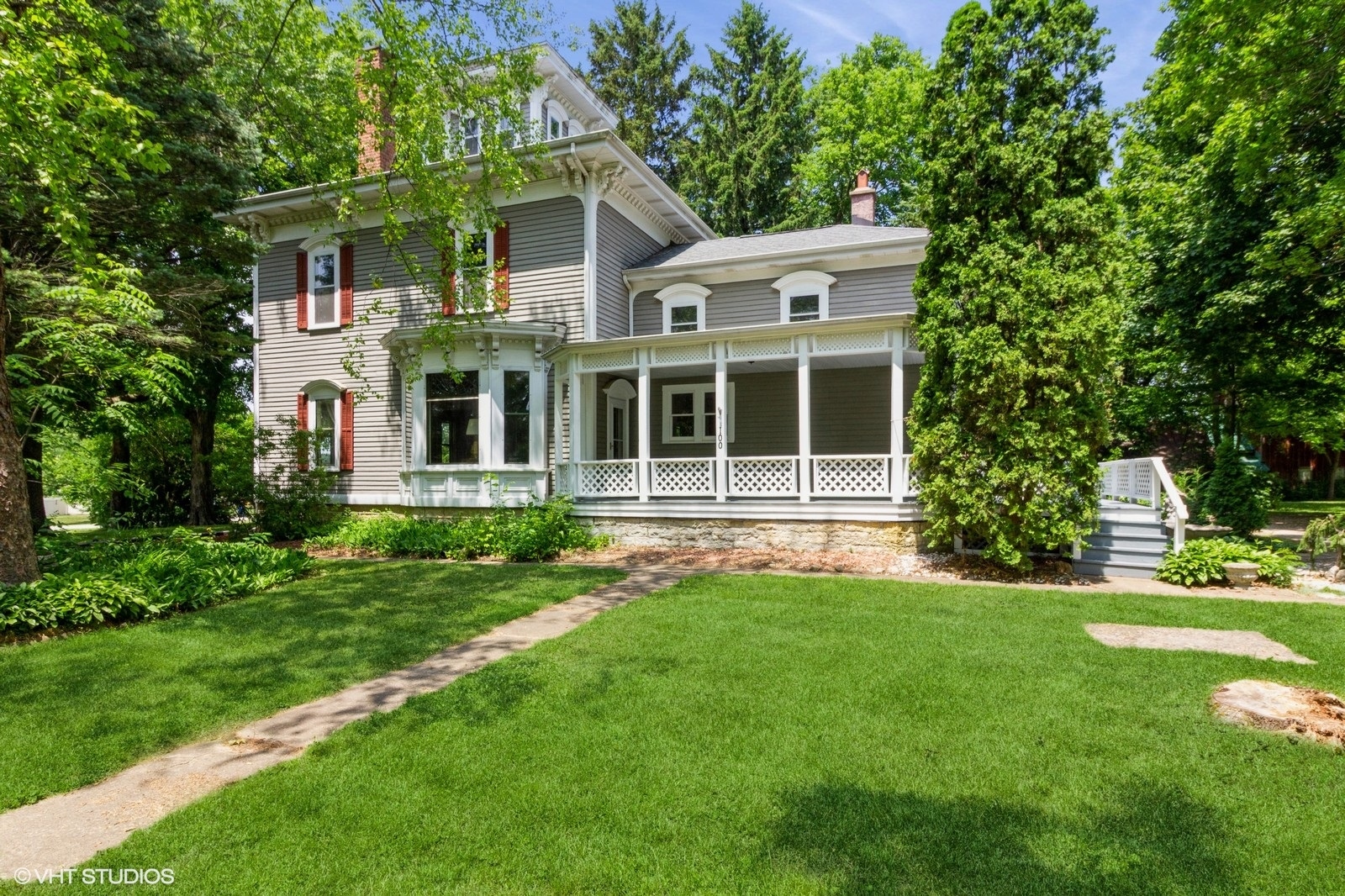 100 E Miller Avenue