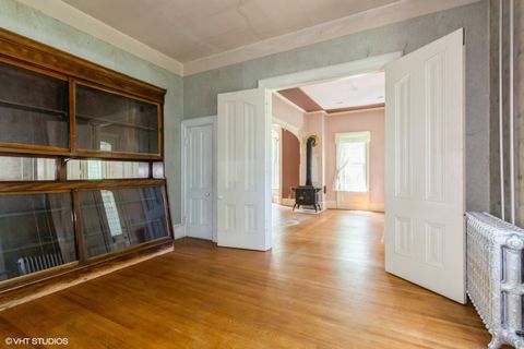 Tiny photo for 100 E Miller Avenue, Hinckley, IL 60520 (MLS # 12442185)