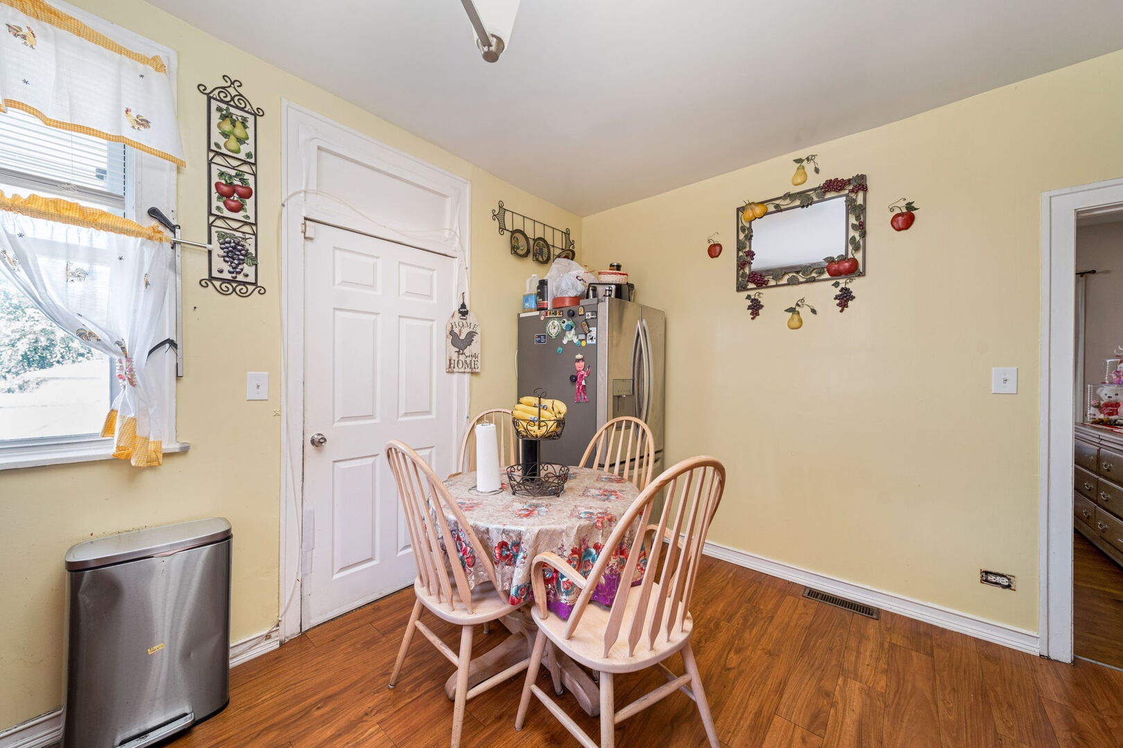 6130 S Washtenaw Avenue