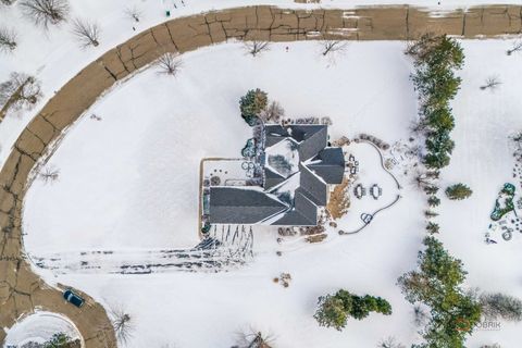 Tiny photo for 3 Turnbury Court, Hawthorn Woods, IL 60047 (MLS # 12538565)