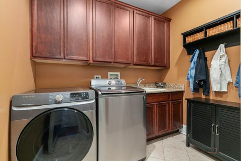 Tiny photo for 3 Turnbury Court, Hawthorn Woods, IL 60047 (MLS # 12538565)