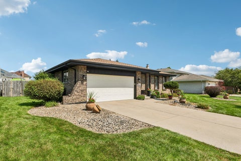 Tiny photo for 8818 172nd Street, Tinley Park, IL 60487 (MLS # 12739672)