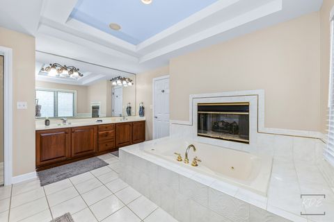 Tiny photo for 940 Burnham Court, Aurora, IL 60502 (MLS # 12515850)