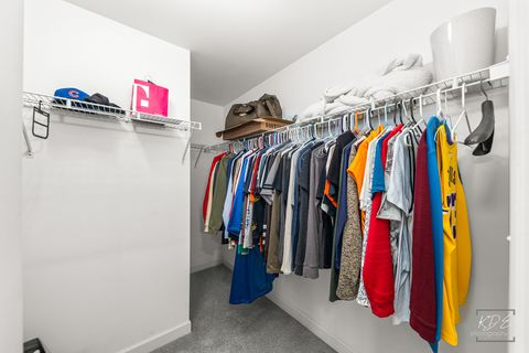 Tiny photo for 940 Burnham Court, Aurora, IL 60502 (MLS # 12515850)